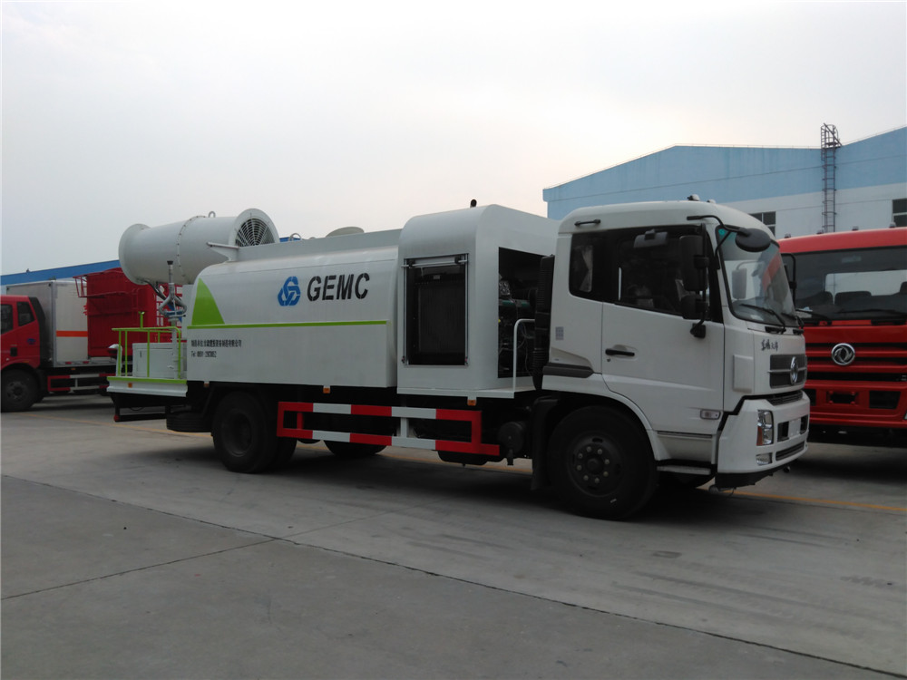 Vehículo de supresión de polvo Dongfeng Tianjin