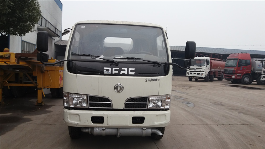 Dongfeng Xiaodu Likaka [2.5 capacidad cúbica, placa azul] vehículo de repostaje