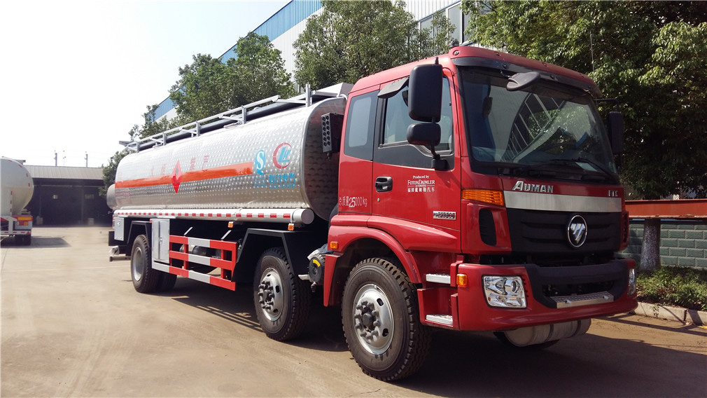 Vehículo de transporte de aceite de aleación de aluminio triple eje pequeño de Futian Ouman [26 cúbicos]