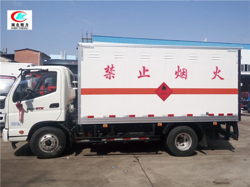 Vehículo de transporte de gas inflamable tipo caja de 5.1 metros de Futian Aoling [Clase II]