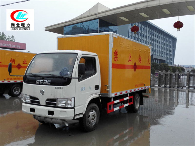 Vehículo de transporte de gas en caja tipo Dongfeng de 4 metros de longitud, combustible, [Clase II, Placa de licencia azul]