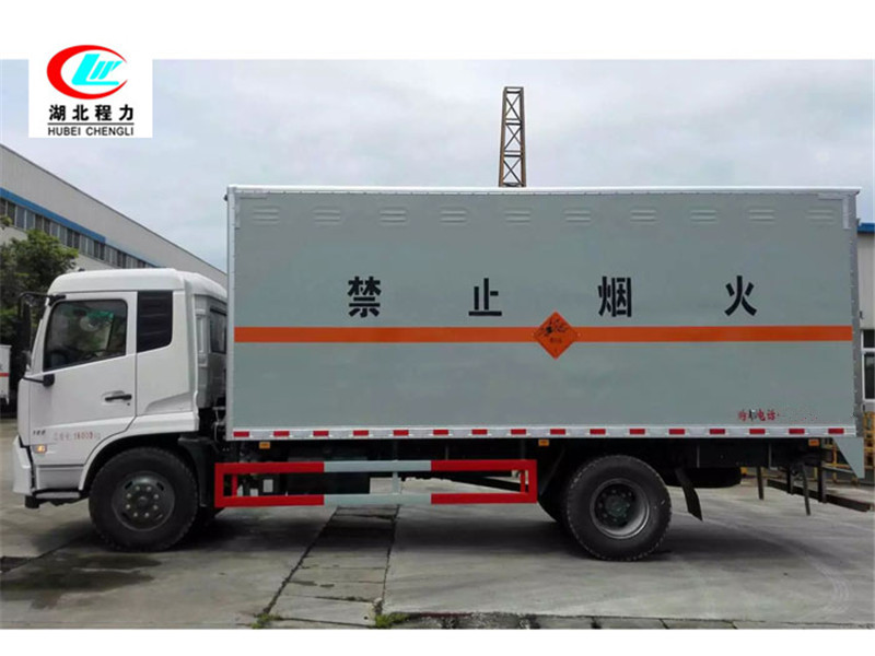 Vehículo de transporte de gas combustible tipo caja de Dongfeng Tianjin de 6.2 metros [Clase II]