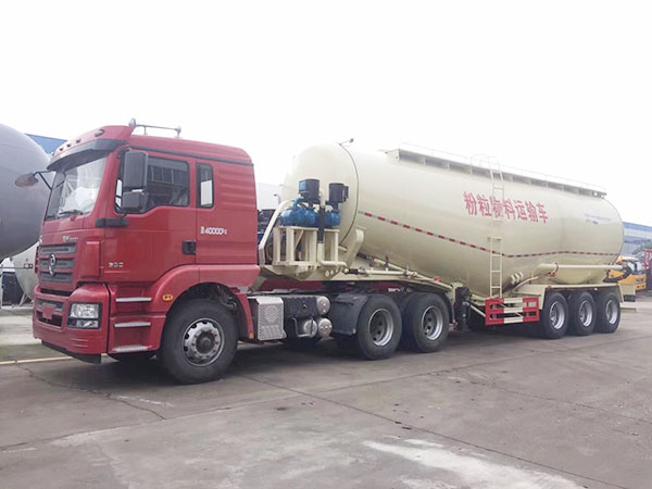Camión de cemento Dongfeng Tianlong
