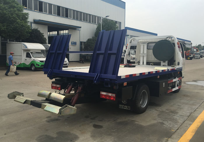 【One against two】 Dongfeng Xiaodu Likaka vehículos de obstrucción de carreteras