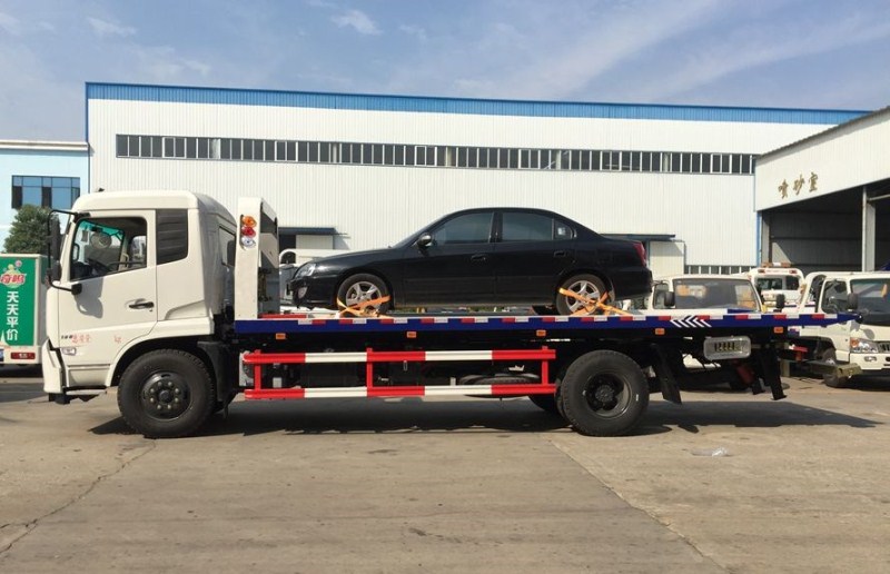 【One against two】 Dongfeng Tianjin Clearing Vehicle