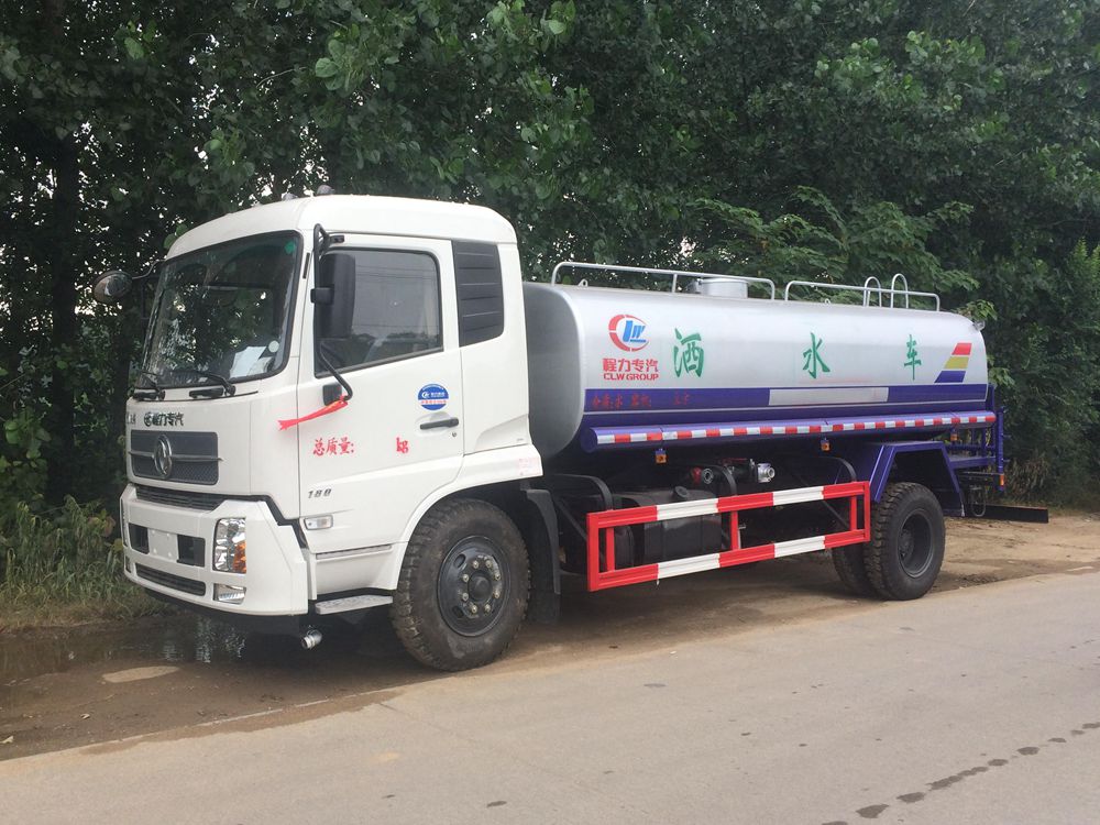 Vehículo aspersor Dongfeng Tianjin (12 metros cúbicos)