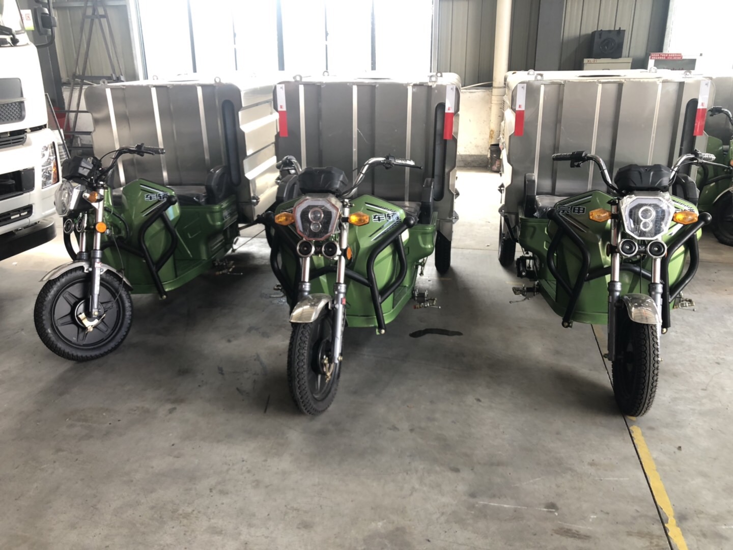 (600 litros) vehículo limpiador eléctrico triciclo
