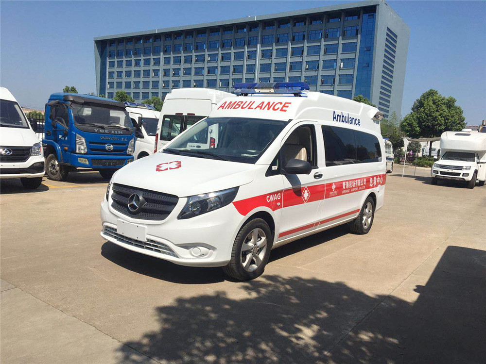 Ambulancia Mercedes-Benz