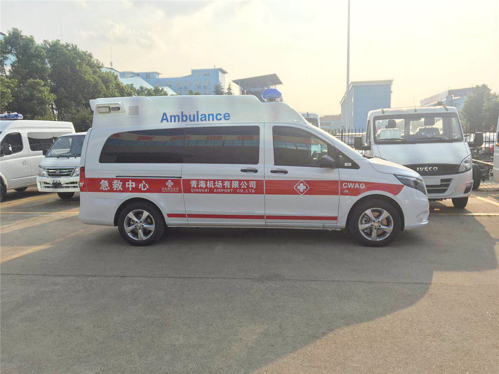 Ambulancia Mercedes-Benz