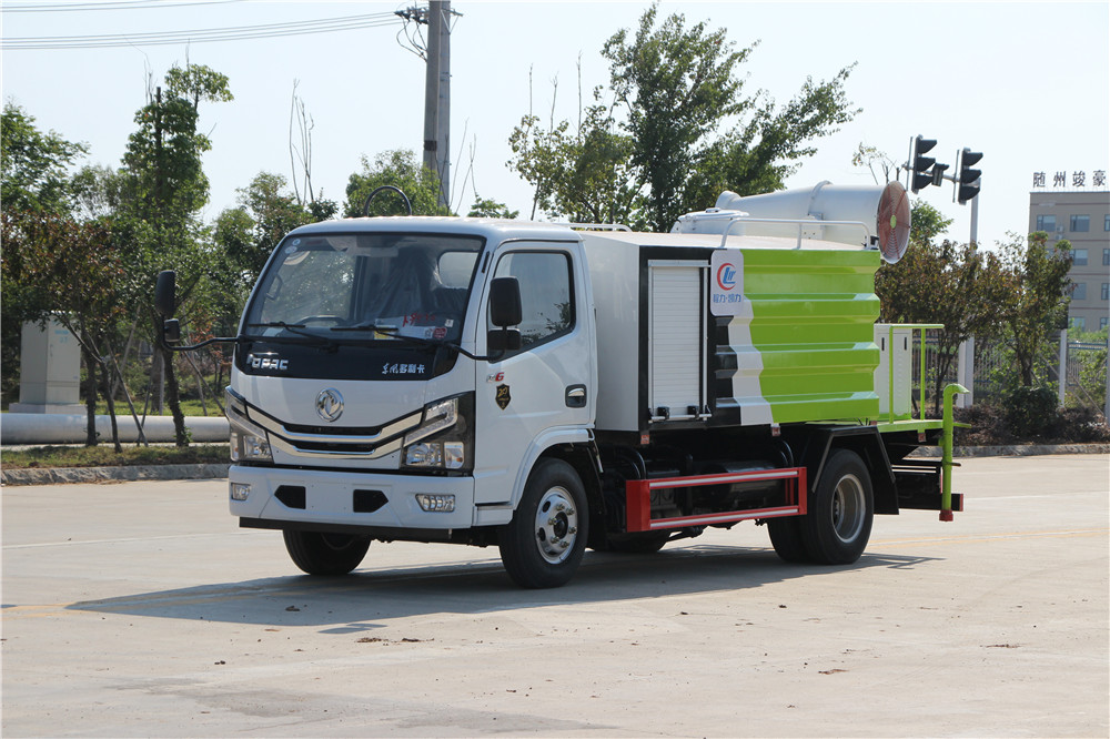 Vehículo de Supresión de Polvo Dongfeng Dolica 4.5-ton