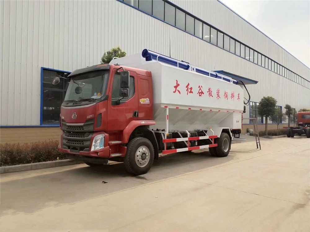 Vehículo de transporte de alimentación en masa Liu Auto Chonglong [28 cúbicos]