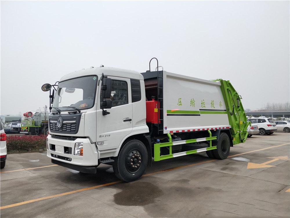 【14 cubic】 Camión compactador de basura Dongfeng Tianjin