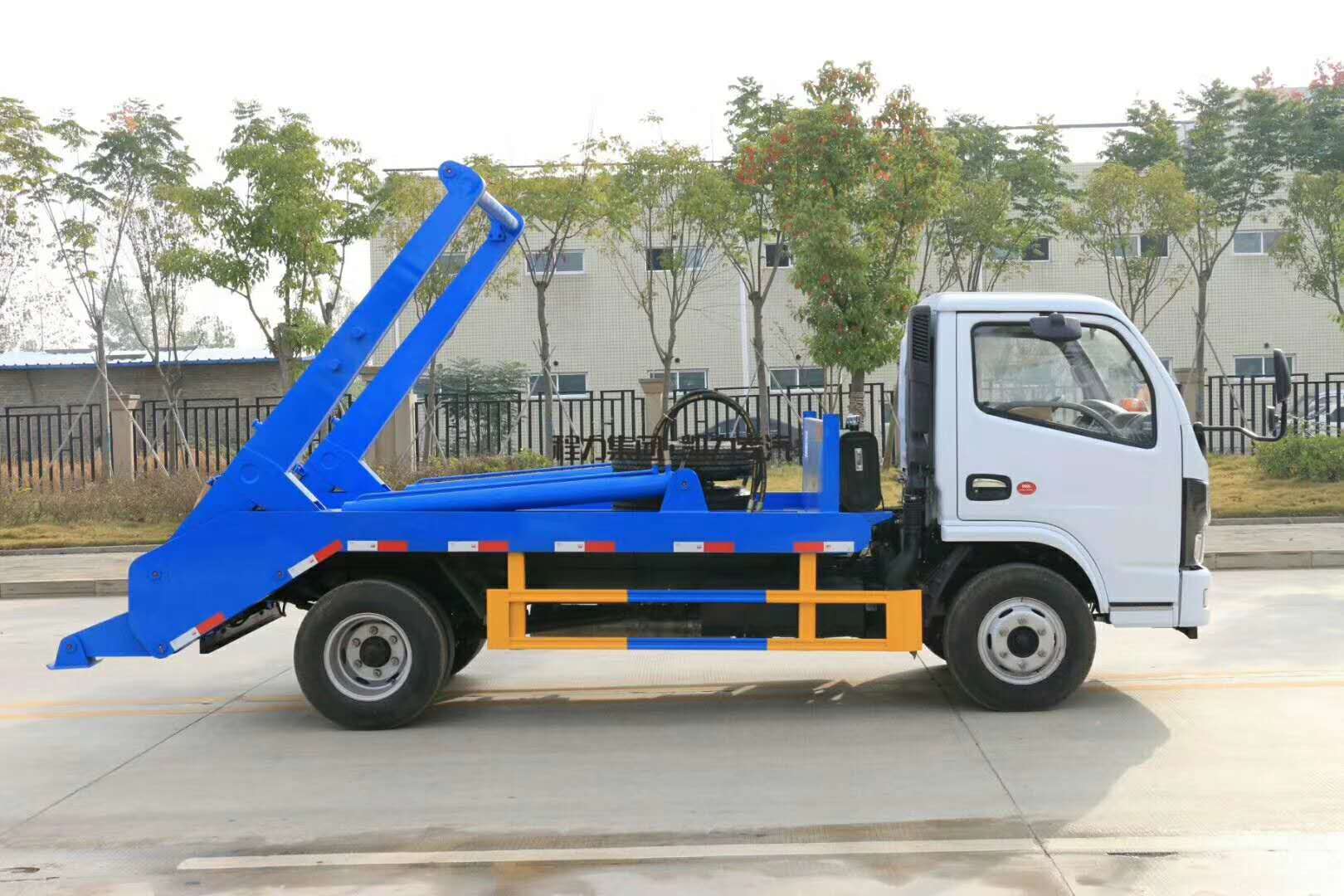 【6 Partes】 Camión de basura con brazo giratorio Dongfeng D6