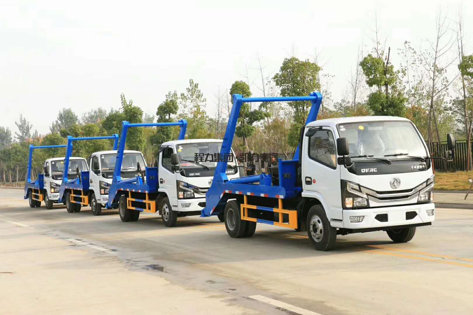 【6 Partes】 Camión de basura con brazo giratorio Dongfeng D6