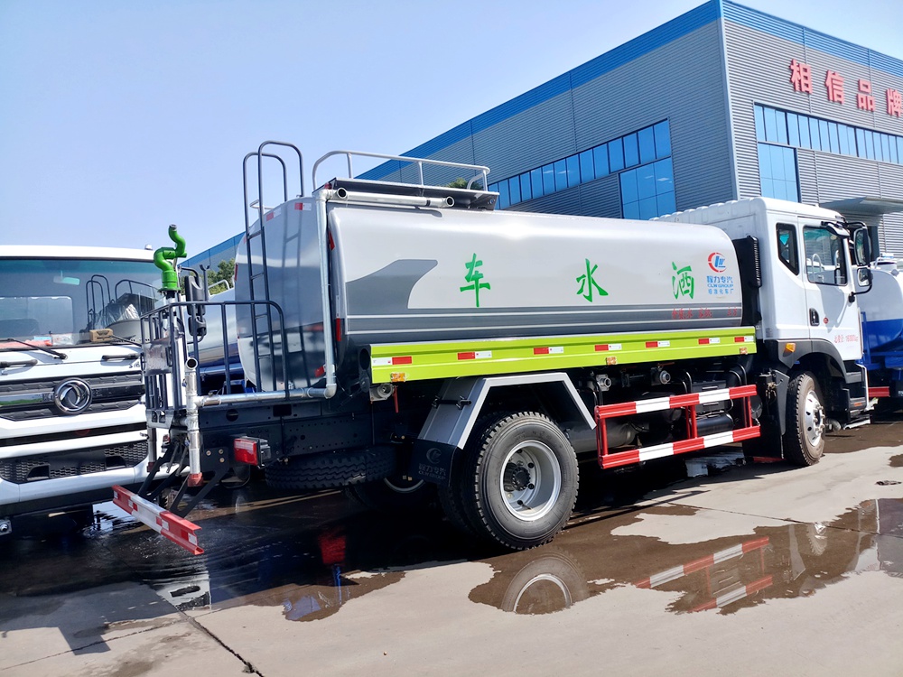 【Capacidad de 12 cubicos】 Tanque de agua Dongfeng D9