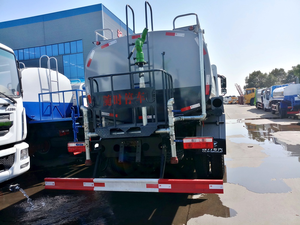 【Capacidad de 12 cubicos】 Tanque de agua Dongfeng D9