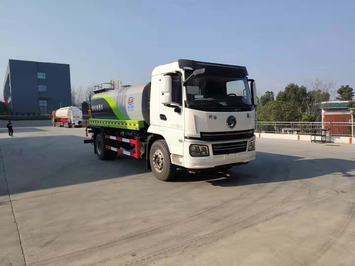 Vehículo de riego de vegetación de Shaanxi Auto Xuande 15-cubic con cañón de niebla