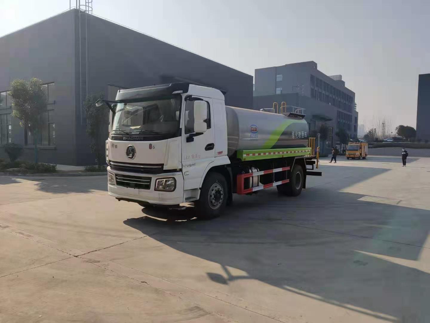 Vehículo de riego de vegetación de Shaanxi Auto Xuande 15-cubic con cañón de niebla