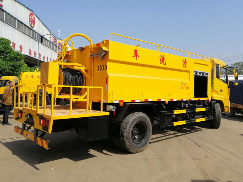 Vehículo de Limpieza a Presión de Tanque Corredizo de Tianjin Dongfeng 10 Tanques