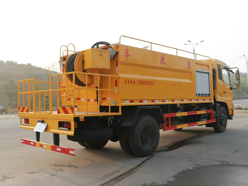 Vehículo de Limpieza a Presión de Tianjin Dongfeng