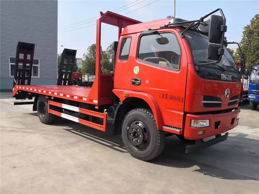 Camión cisterna pesado Dongfeng Furuca de 12 toneladas