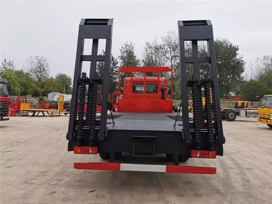 Vehículo de transporte de plataforma plana de 6.2 metros de longitud Tianjin Dongfeng