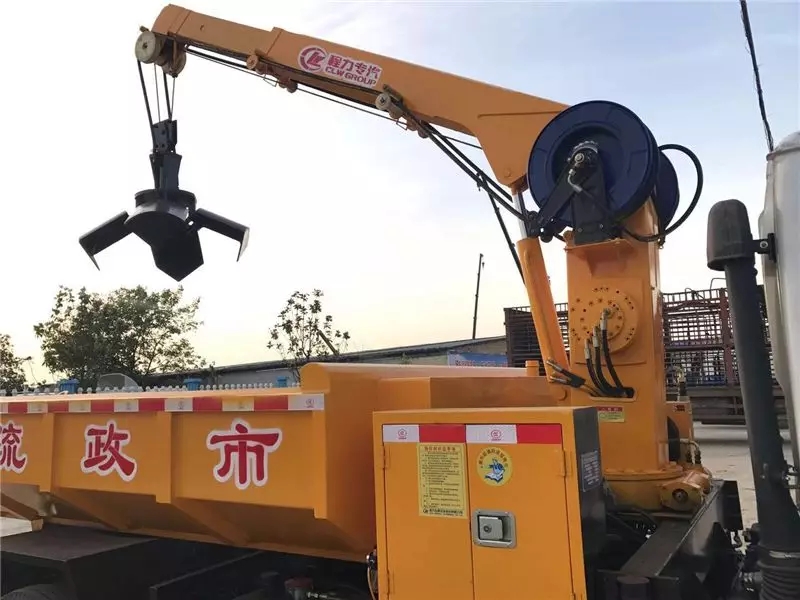 Vehículo de dragado y transporte de lodos Dongfeng Dolica