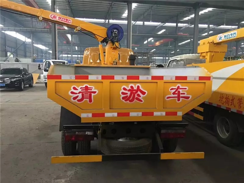 Vehículo de limpieza de alcantarillas Dongfeng Dolica