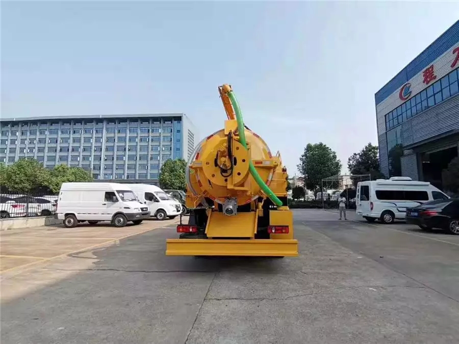 Vehículo limpiador y aspirador de aguas residuales Dongfeng Tianjin de 12 metros cúbicos