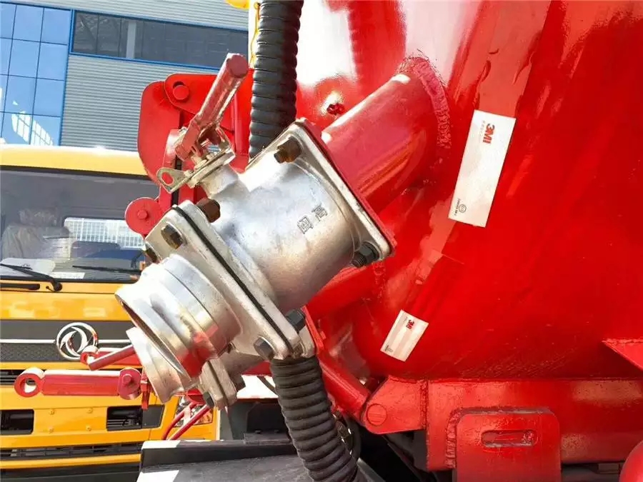Vehículo Dongfeng Tianlong con Motor Auxiliar para Limpieza y Eliminación de Polvo