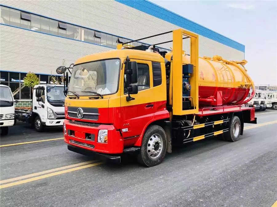 Vehículo de limpieza y succión de aguas residuales Dongfeng 14 Tipo Fazheng Jinyi de 210 caballos de fuerza