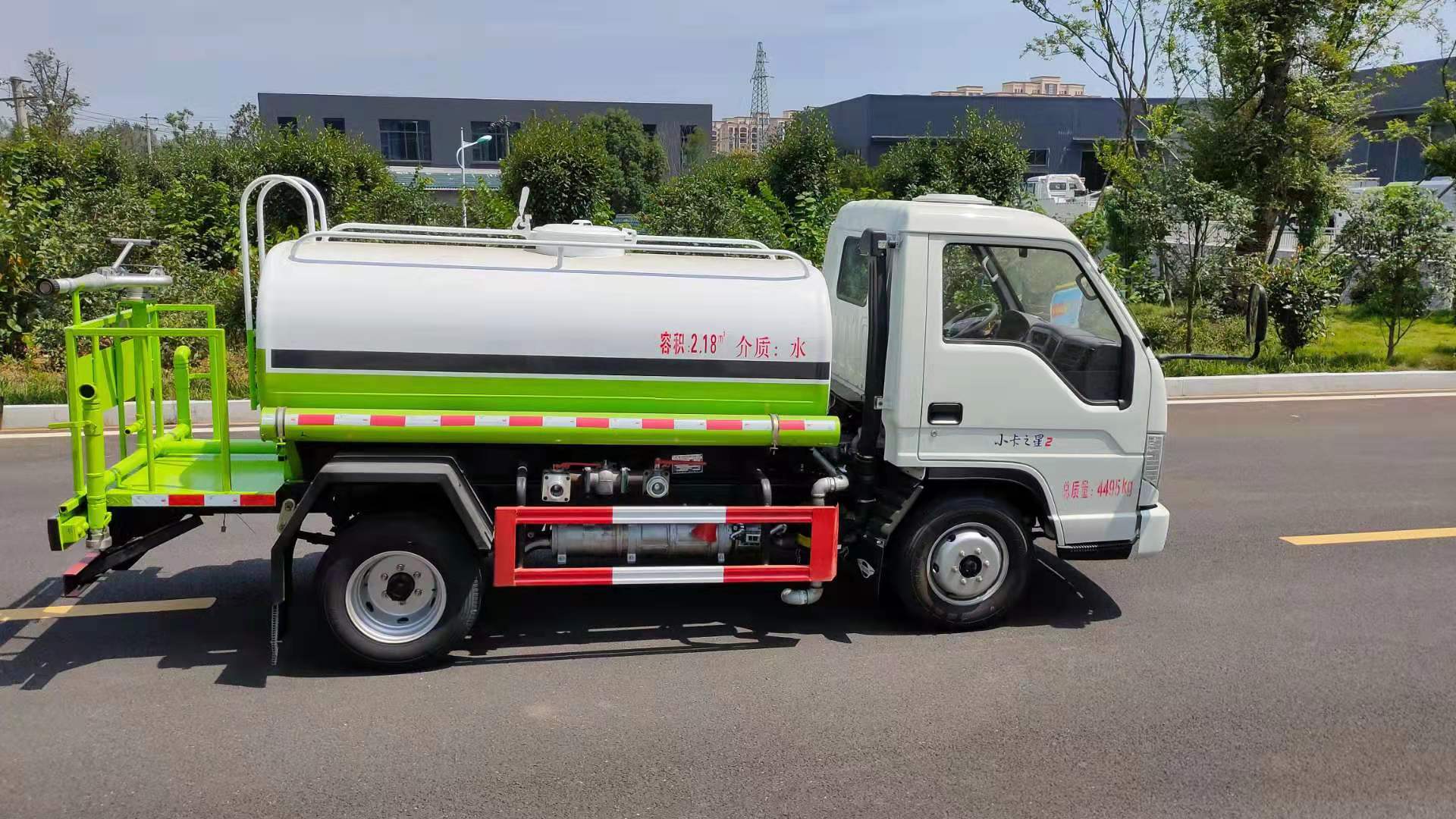 Camión cisterna de agua de 3 toneladas de Futian