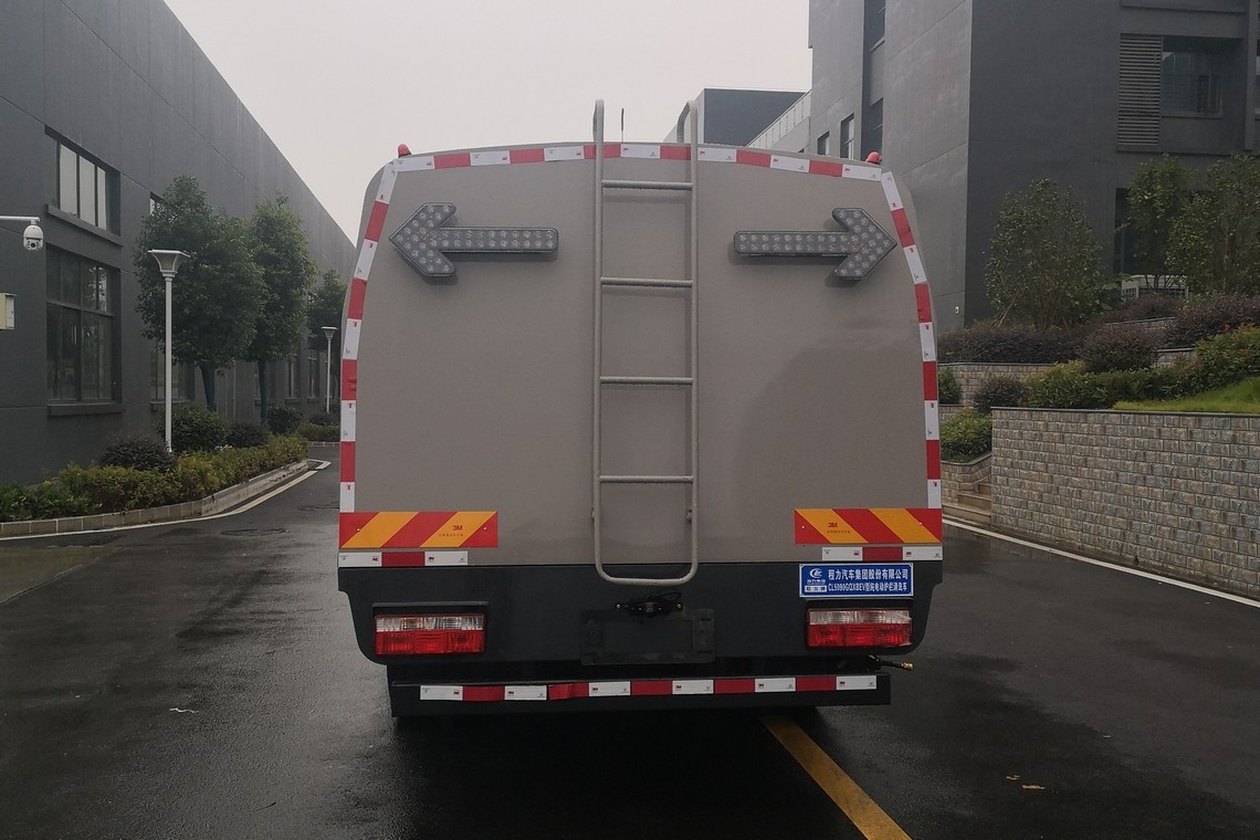 Vehículo limpiador de guardrail eléctrico Dongfeng Kapte