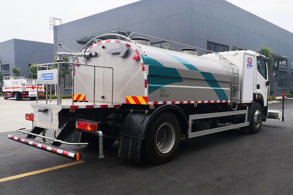 Vehículo de limpieza de carreteras eléctrica Futian Omax