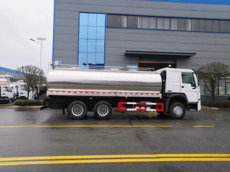 Camión cisterna de aspersión con componentes centrales nuevos de motor diesel HOWO 6X4 Euro 4 manual, de carga pesada, 20 metros cúbicos, nuevo