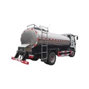 Nuevo camión transportador de tanque de leche fresca de 30 toneladas de diésel con transmisión manual140