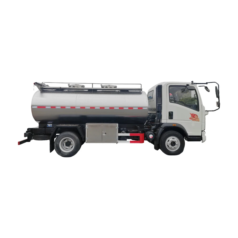 Camión refrigerador móvil de acero inoxidable de grado alimenticio personalizado de 5000L-30000L, aislado de 304, para el transporte de leche en polvo