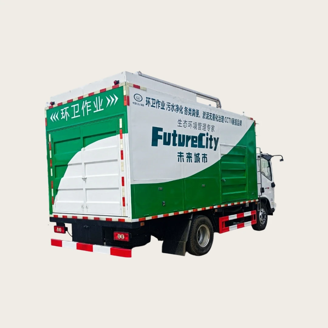 Camión de tratamiento de aguas residuales de purificación Dongfeng Euro 3 con tanque de diésel manual nuevo para la colecta de aguas residuales domésticas