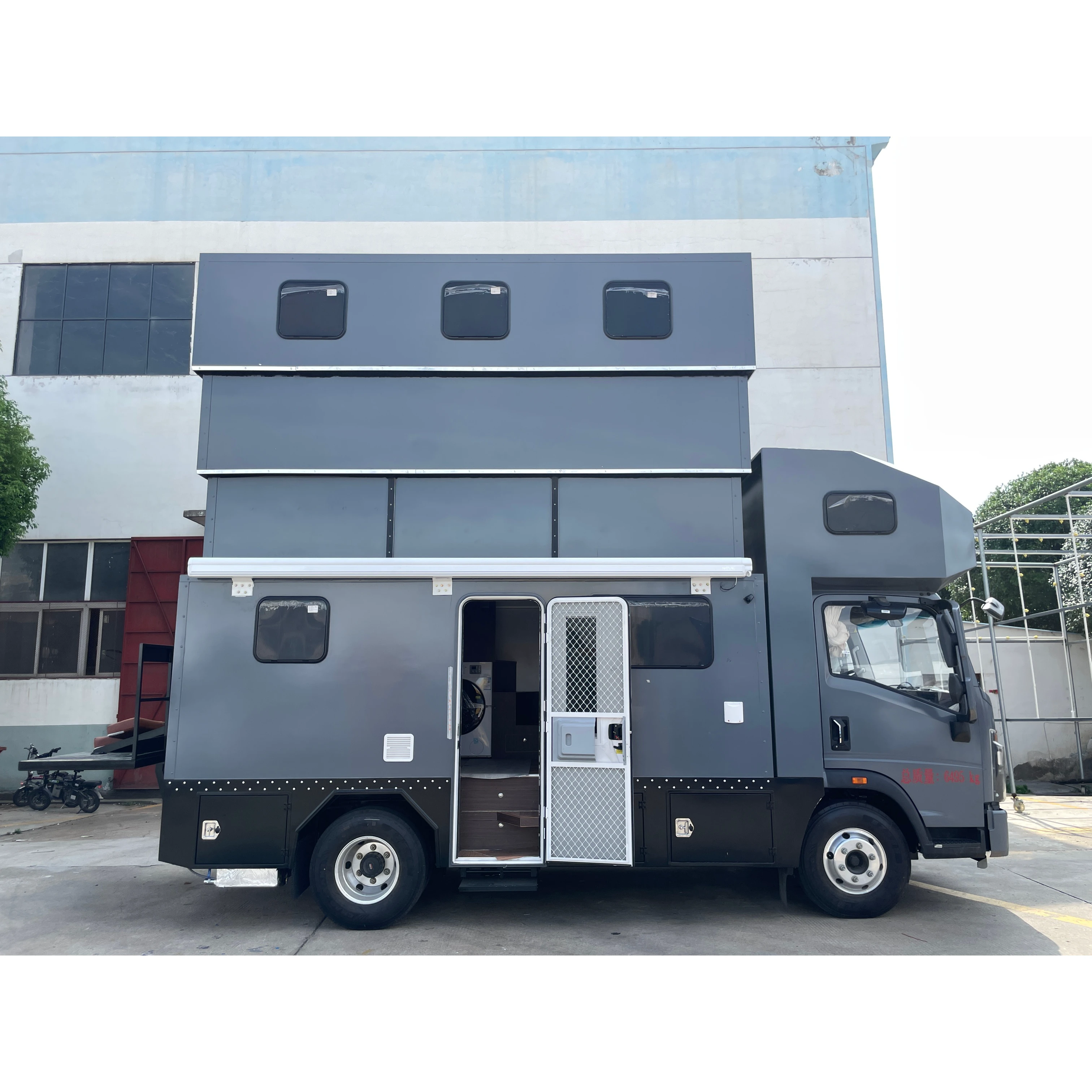 Caravana familiar de tres personas de Haowo de Hongqi