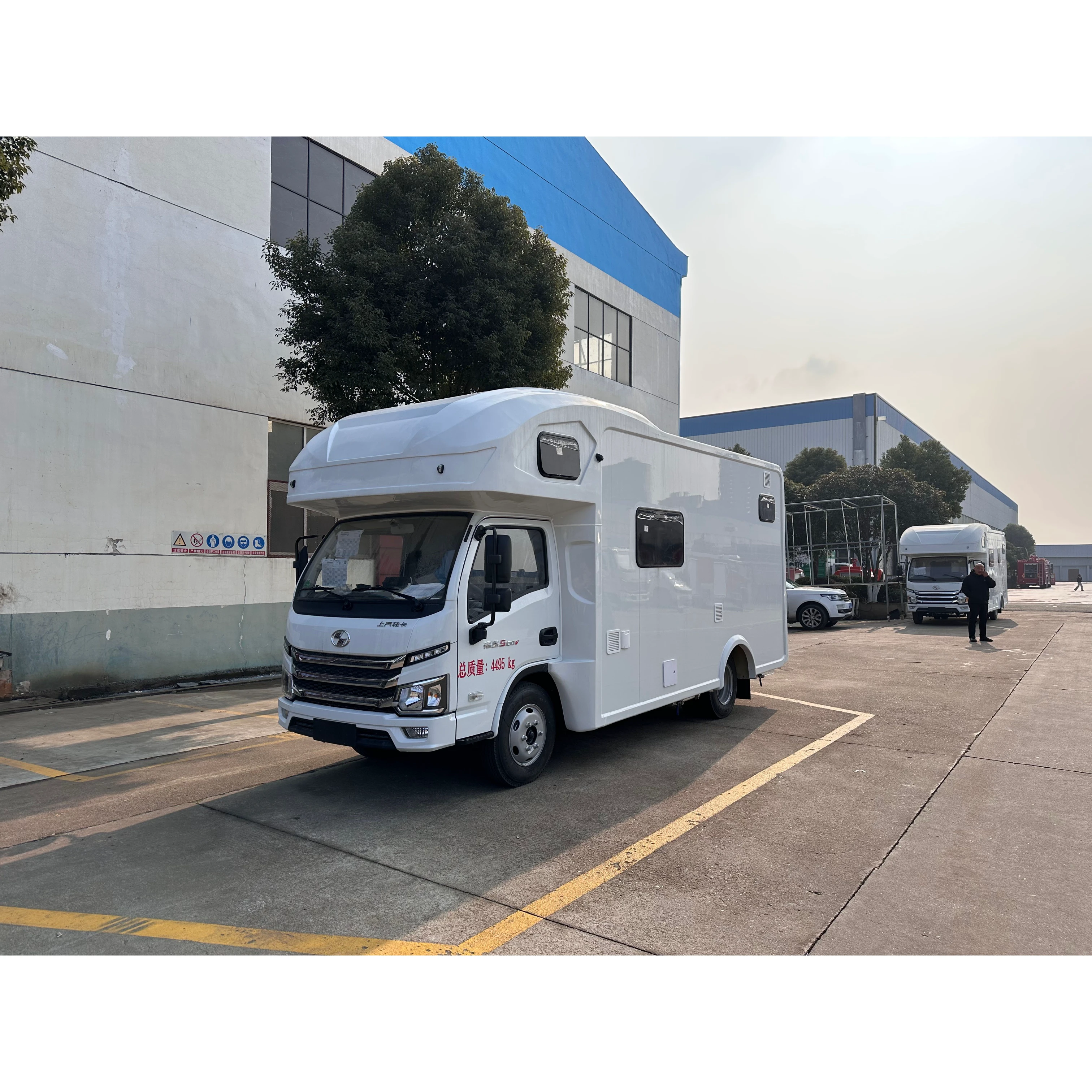 Ventas Directas de la Fábrica Chengli de RVs - RV Yujian S100 de Cinco Habitaciones