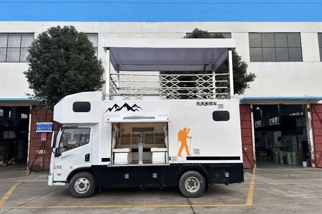 SAIC Yujian H500 Remolque de Venta Móvil [Ventanas de Alas de Golondrina Doble]