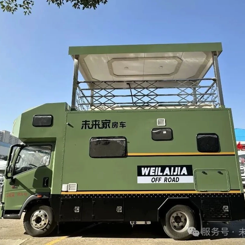 Venta directa de RVs por fábrica de Chengli con modelo de techo elevado Sinotruk Haowo