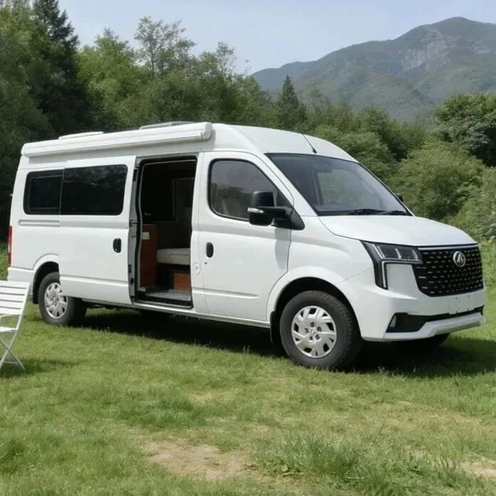 Caravana de camping de techo medio de SAIC Maxus V80 de eje corto